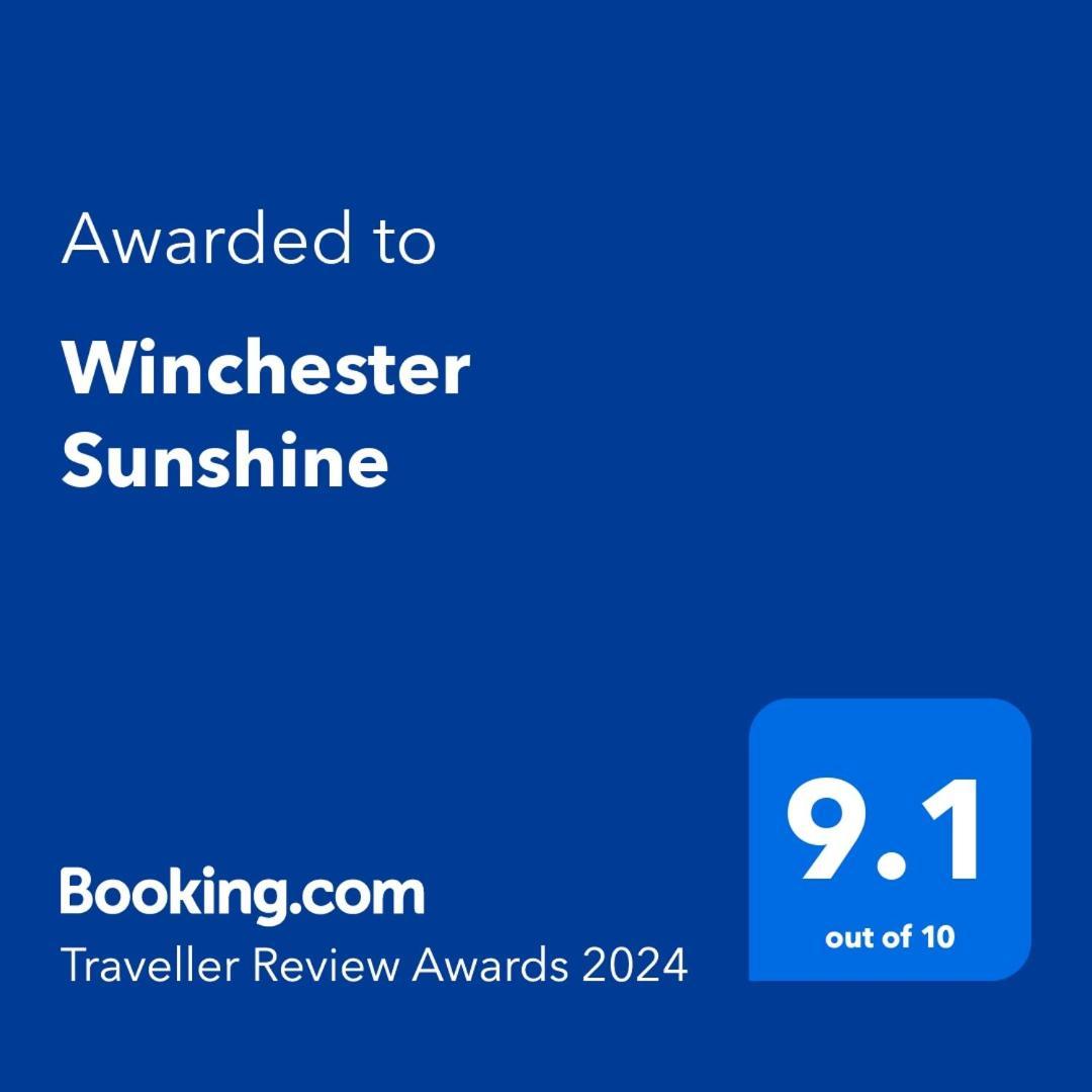 Winchester Sunshine Кингстон Экстерьер фото